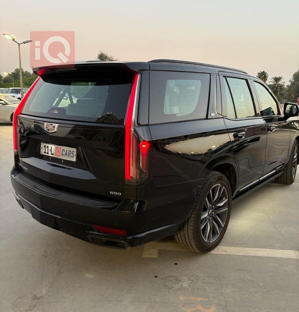 كاديلاك اسكاليد